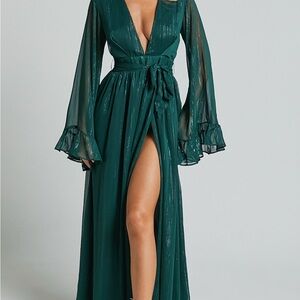 Showpo Dangerous Woman maxi dress in emerald green